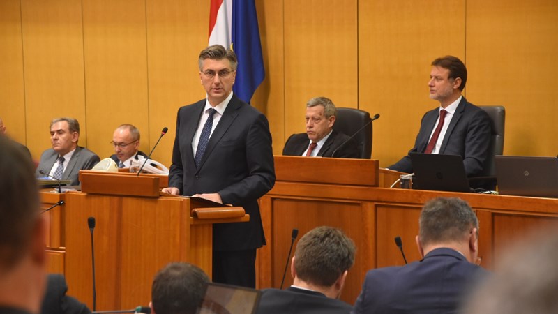 Odbacujemo sve navode iz Interpelacije o radu Vlade, nabava borbenih aviona vođena transparentno i uz dužnu pažnju